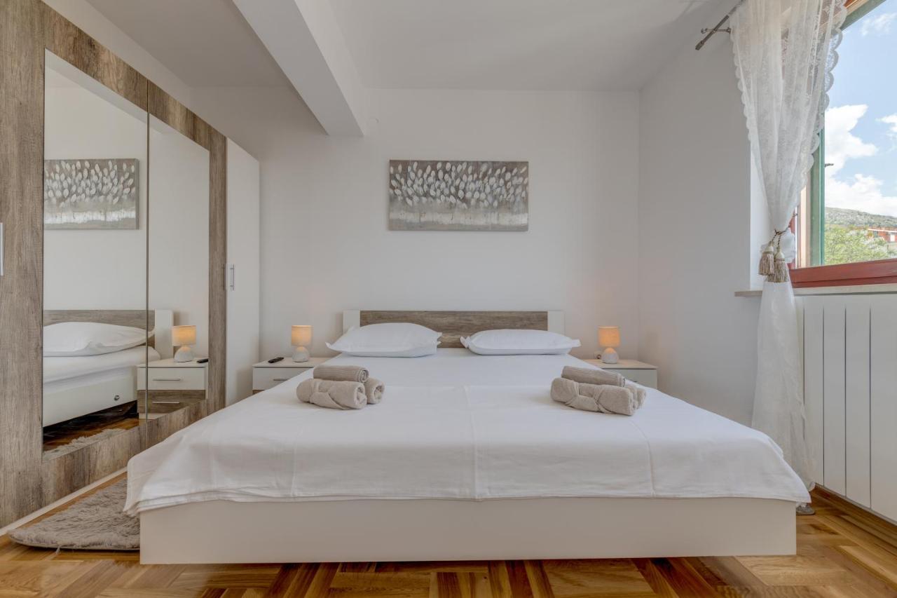 Apartman Aurelia Podstrana Exterior photo